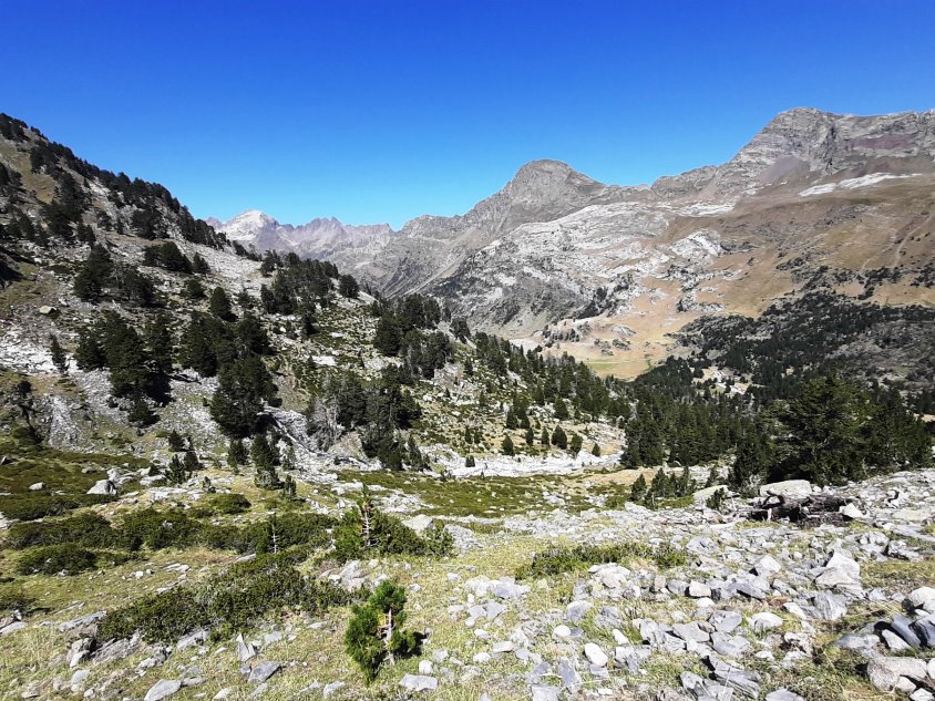 Trekking Aigualluts Benasque Pirineos